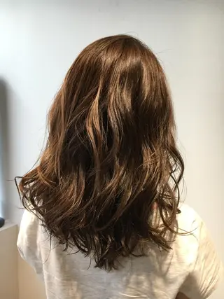 セミロング カラー 髪質改善ULTOWA ✨松井 美幸のヘアスタイル