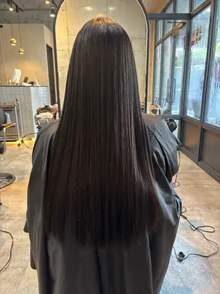 ロング 吉田 光希のヘアスタイル
