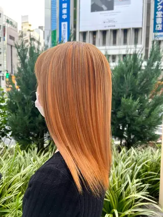 ミディアム カラー ハイトーン&髪質改善 &韓国エクステ🤎のヘアスタイル