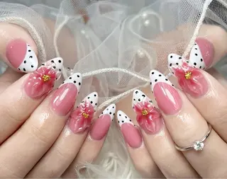ネイル Emi Nailのネイルデザイン