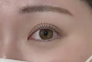 マツエク・マツパ une FEMINの眉毛・アイブロウイメージ