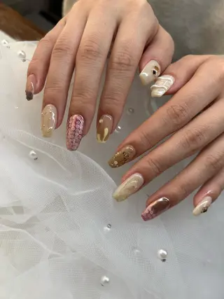 ネイル Feliz 楽しいネイルサロンのネイルデザイン