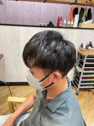 ショート パーマ メンズ 佐藤 海璃のヘアスタイル
