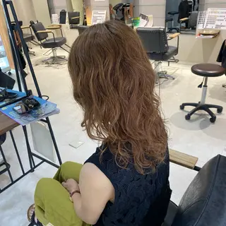 セミロング パーマ 大硲 綾乃/ 暖色カラー❤️‍🔥のその他イメージ