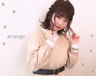 ミディアム カラー ヘアアレンジ 市川 千夏のヘアスタイル