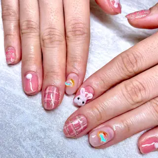 ネイル 志賀野 美喜のネイルデザイン