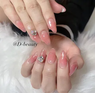 ネイル D-BEAUTY Nailsalonのネイルデザイン