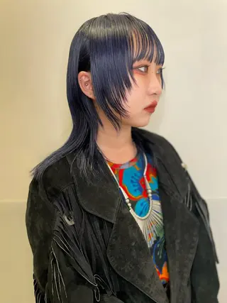 ミディアム カラー ブリーチ😼 ボブ✍️レイヤーのヘアスタイル