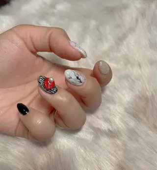 ネイル オーナーネイリスト MAKIのネイルデザイン