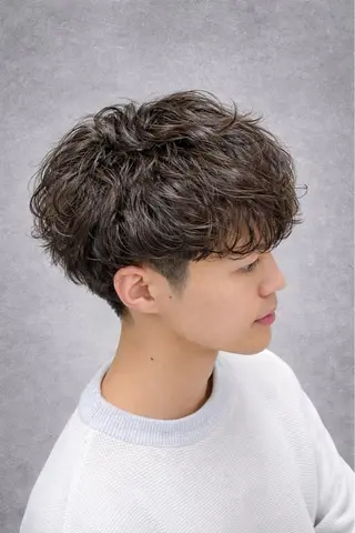 パーマ メンズ 【毎朝セット3分】 メンズパーマ　真人のヘアスタイル
