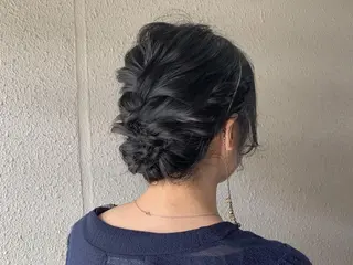 ミディアム ヘアアレンジ サダハルカ ｜chouetteのヘアスタイル