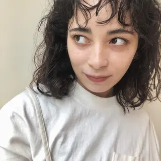 ミディアム パーマ やまもと さえのヘアスタイル