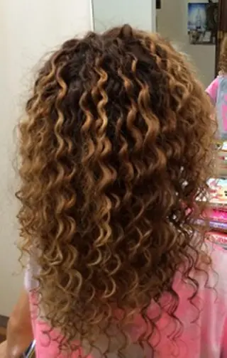 ロング カラー パーマ 上辻 博司のヘアスタイル