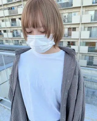 ショート カラー ハイトーン/ショート 村上淳乃🐥のヘアスタイル