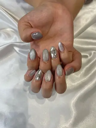 ネイル Roa🎀 ercher立川南口のネイルデザイン