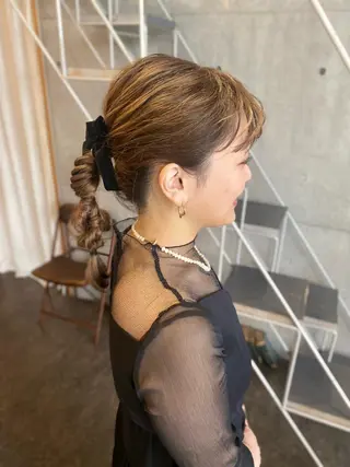 ミディアム カラー パーマ ヘアアレンジ メンズ キッズ ネイル マツエク・マツパ アイブロウ モリモト サナのヘアスタイル