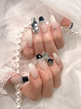 ネイル toyvenail 🎀konomiのネイルデザイン