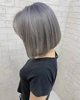 ショート 🦄ハイトーンカラー 🦄まるおしょうのヘアスタイル
