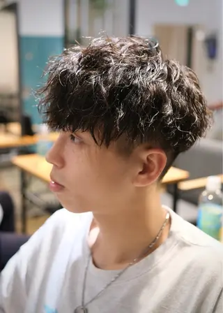 メンズ BELO OSAKA カエデのヘアスタイル