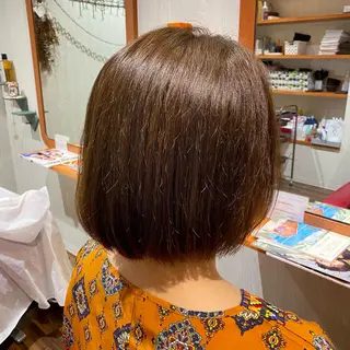 ミディアム カラー 木宮 美緒のヘアスタイル