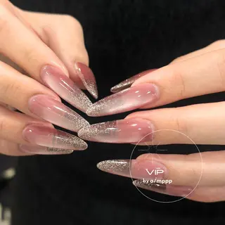 ネイル VIP by aim ppp(マサキ)のネイルデザイン