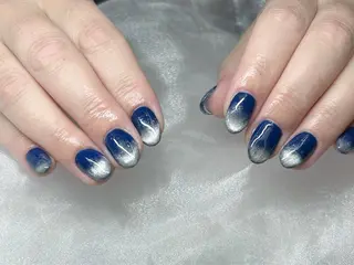 ネイル 鈴木 志歩のネイルデザイン