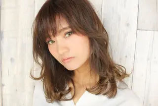 ミディアム onishi yoshinaoのヘアスタイル
