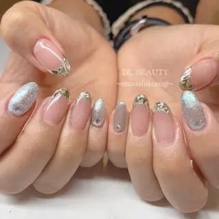 ネイル .. momoko🕊のネイルデザイン