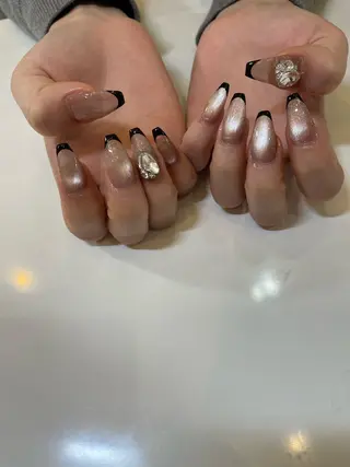 ネイル Nail Salon Gummi.のネイルデザイン