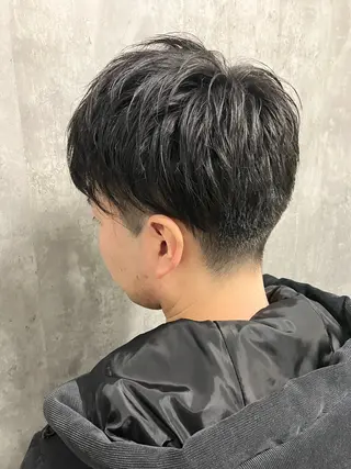 ショート メンズ SAKI SAKIのヘアスタイル