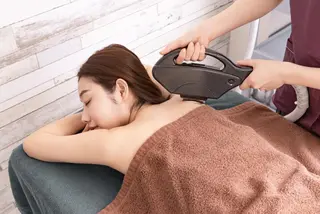 ショート カラー パーマ ヘアアレンジ メンズ キッズ ネイル マツエク・マツパ アイブロウ Chloe-クロエ- 脱毛/フェイシャルのエステ・リラクイメージ