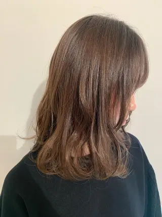 ミディアム カラー パーマ ヘアアレンジ 加藤 綾華のヘアスタイル