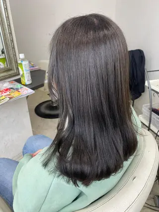 セミロング カラー 羽澤 亨威【髪質改善】のヘアスタイル