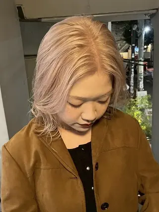 ミディアム ARCANAブリーチ ダブルカラー🌟原宿のヘアスタイル