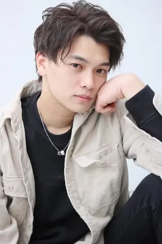 メンズ カラー特化サロン Eir心斎橋のヘアスタイル