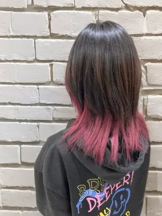 セミロング 髪質改善×レイヤー 高嶋のヘアスタイル