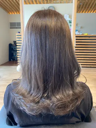 ロング カラー 関口 友行のヘアスタイル