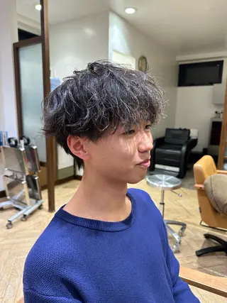 ショート メンズ メンズ特化/フェザー パーマ 和哉のヘアスタイル