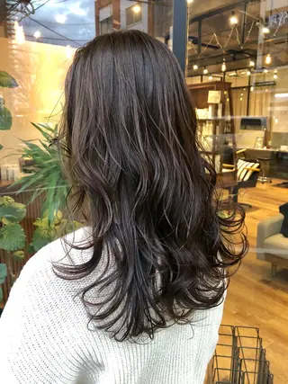 ロング カラー あらい なつみのヘアスタイル