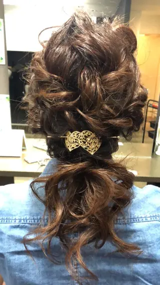 ロング ヘアアレンジ pep natsumiのヘアスタイル