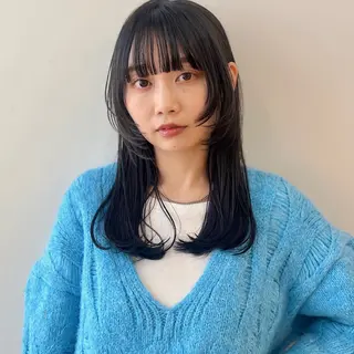 ロング あやめ【顔まわり/レ イヤー/柔らかカラ】のヘアスタイル