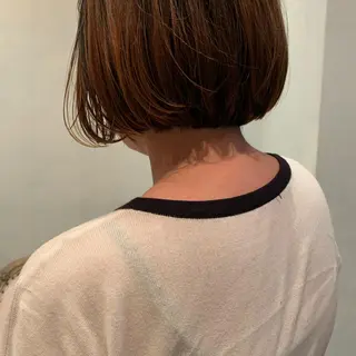 ショート SAKINO. ベージュカラーのヘアスタイル