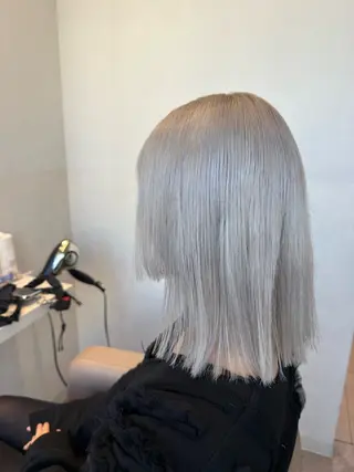 ミディアム カラー 🍇おぐら めぐみ🍇のヘアスタイル