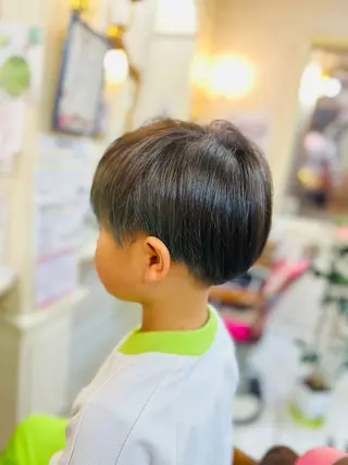 ショート 菅沼 美咲のヘアスタイル