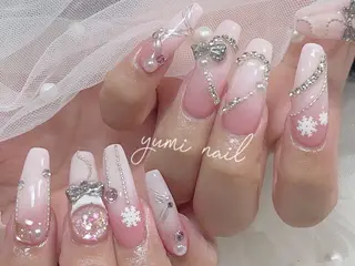 ネイル 𝐲𝐮𝐦𝐢🎀 長さ出しデザイン専門のネイルデザイン