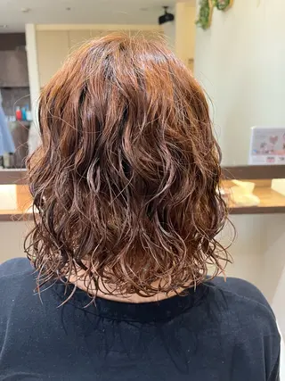 ミディアム パーマ 水口 真穂のヘアスタイル