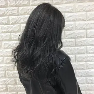 ロング カラー 顔まわりカット✄ ベージュカラー🧸のヘアスタイル
