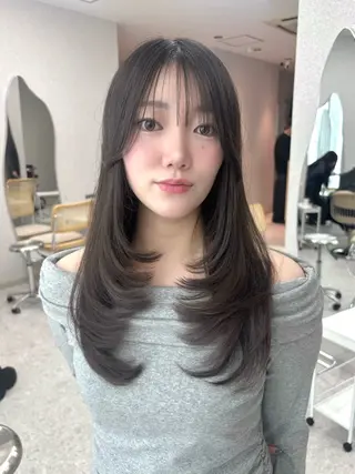 ロング カラー 香月 元希のヘアスタイル
