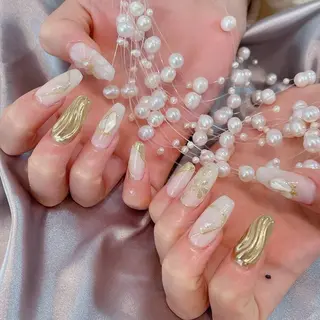 ネイル RAFFINE haru🦋🩵のネイルデザイン