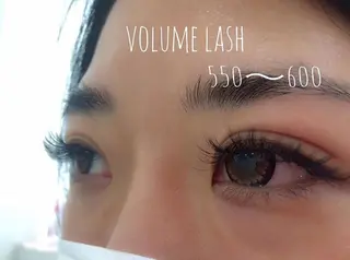 ミディアム パーマ ヘアアレンジ ネイル マツエク・マツパ キュピット 研修モデルアカウントのマツエク・マツパデザイン